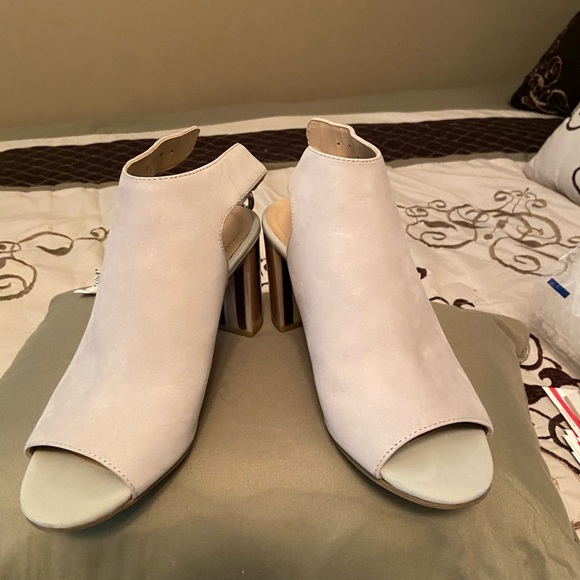 🔥🔥🔥Alfani Sandals🌸🌸🌸 - Picture 2 of 3